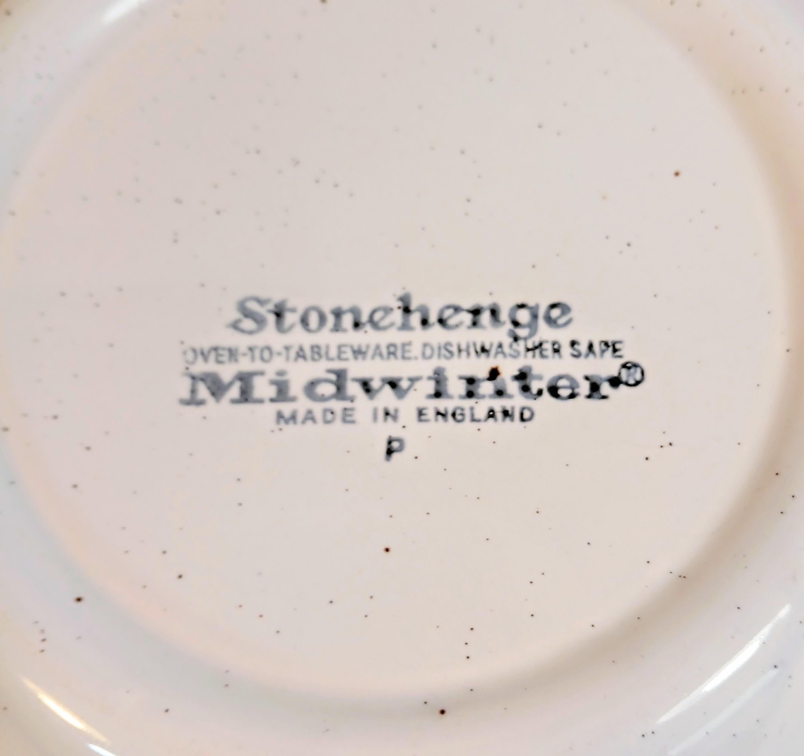 Stoneware Serving Bowl - Stonehenge Midwinter