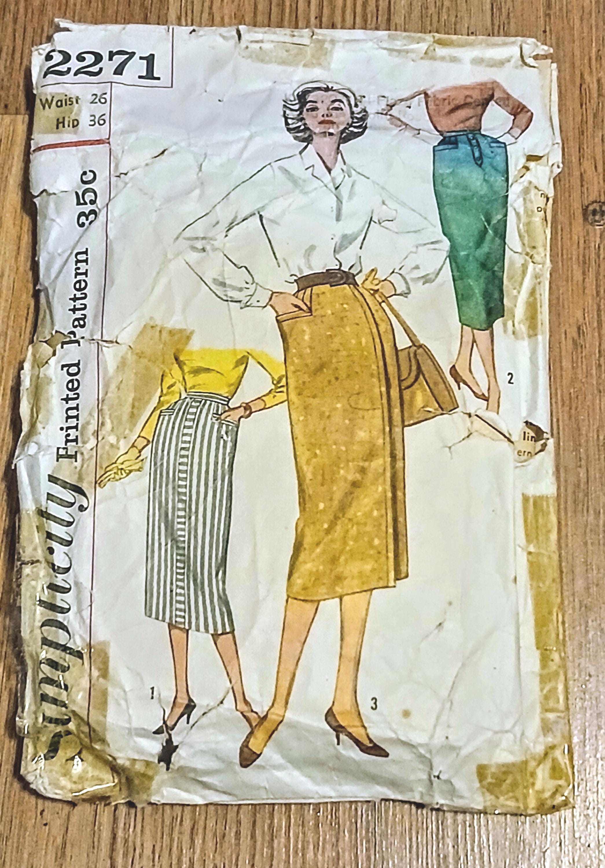 Vintage Simplicity 1950s Sewing Pattern Lot | Dresses & Blouses