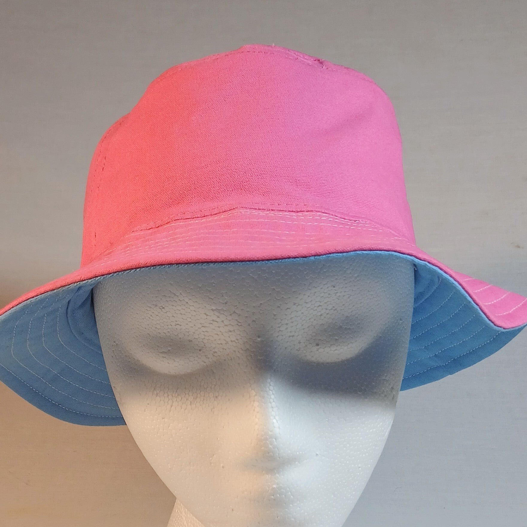 Vineyard Vines Reversible Bucket Hat