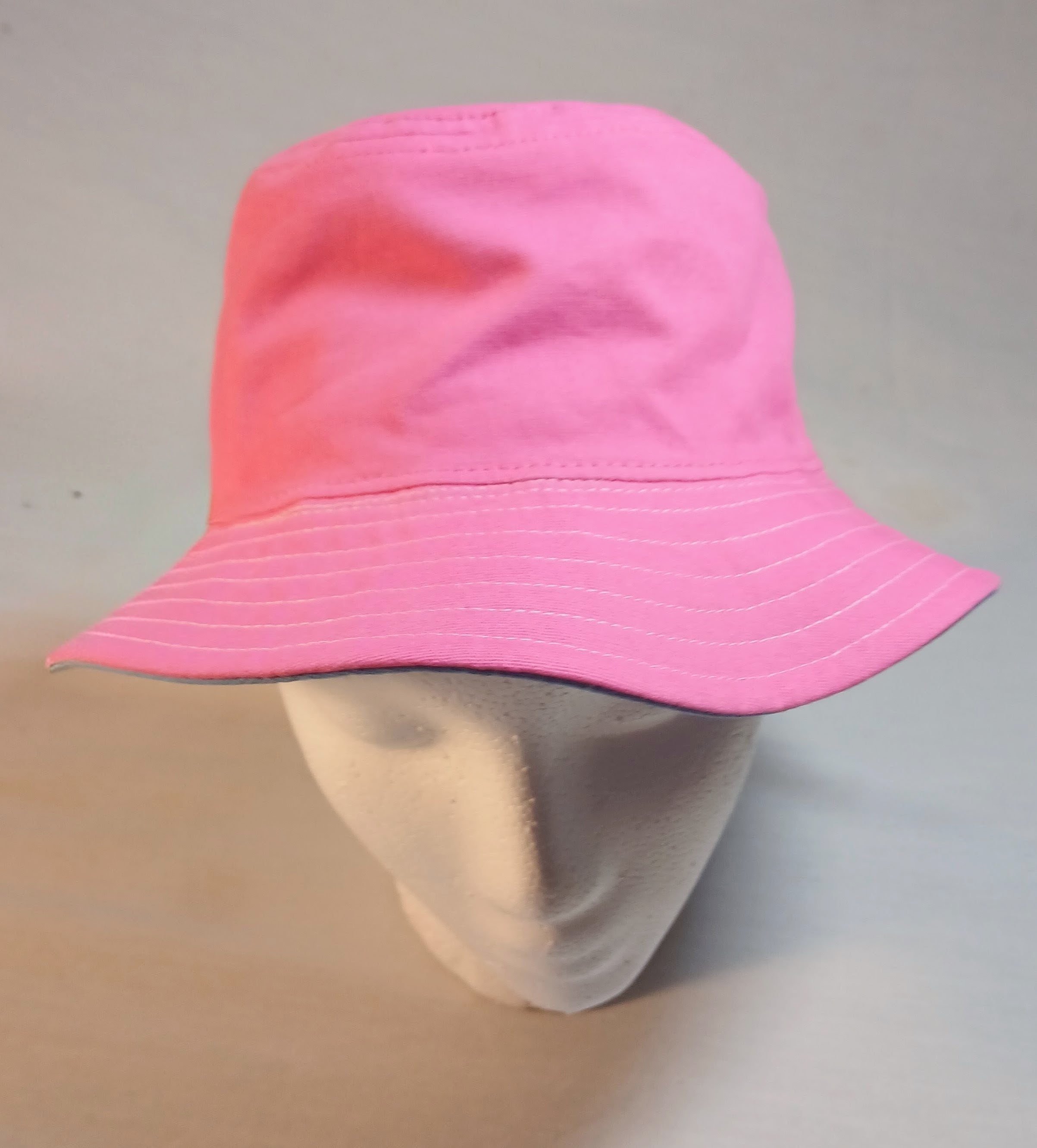 Vineyard Vines Reversible Bucket Hat