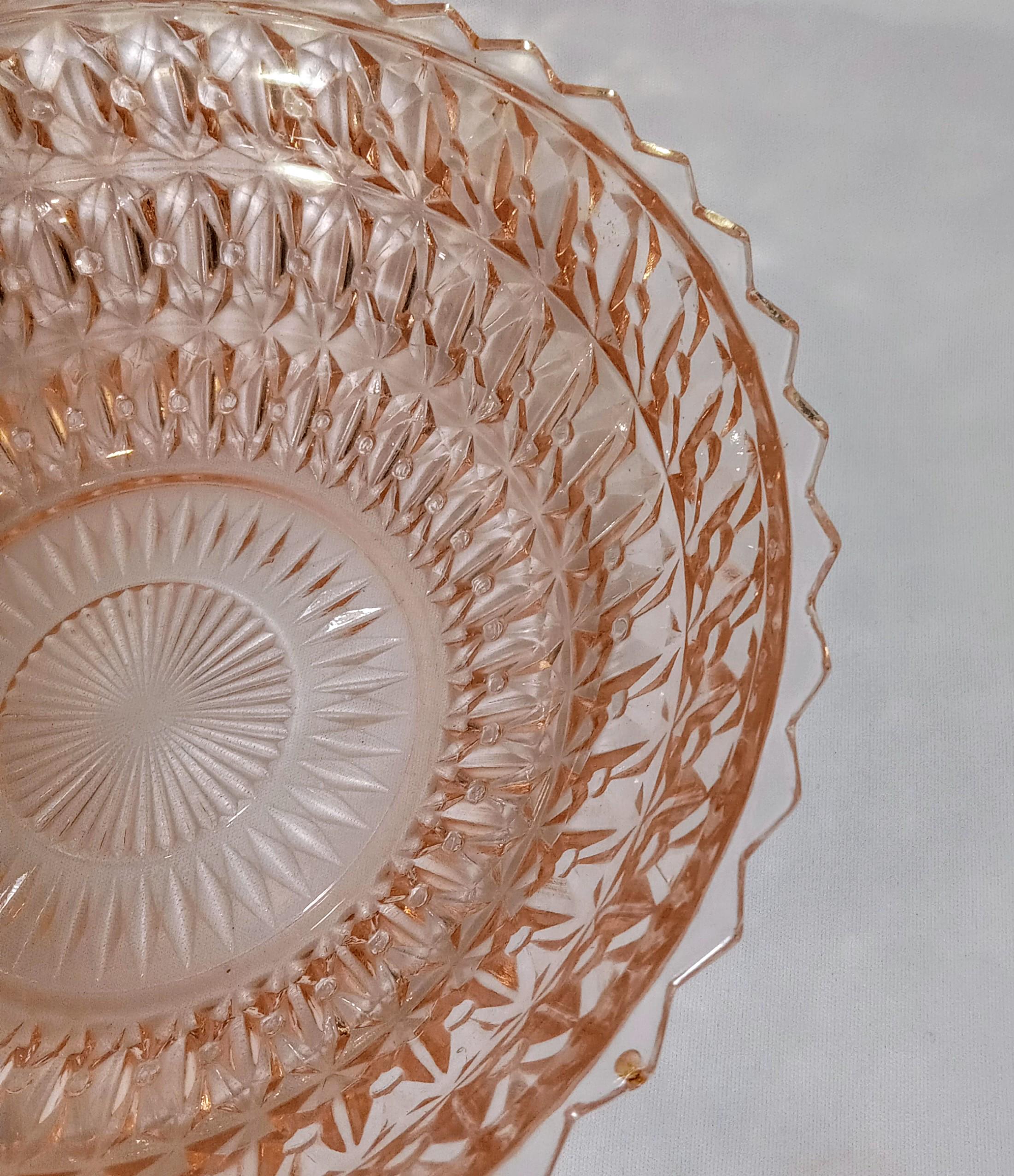 Pink Depression Glass Serving Bowl – "Holiday" Pattern