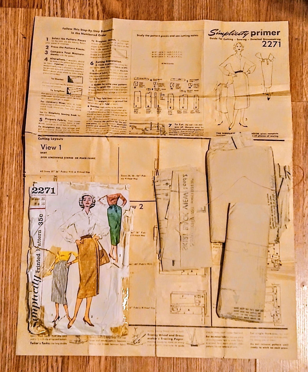 Vintage Simplicity 1950s Sewing Pattern Lot | Dresses & Blouses