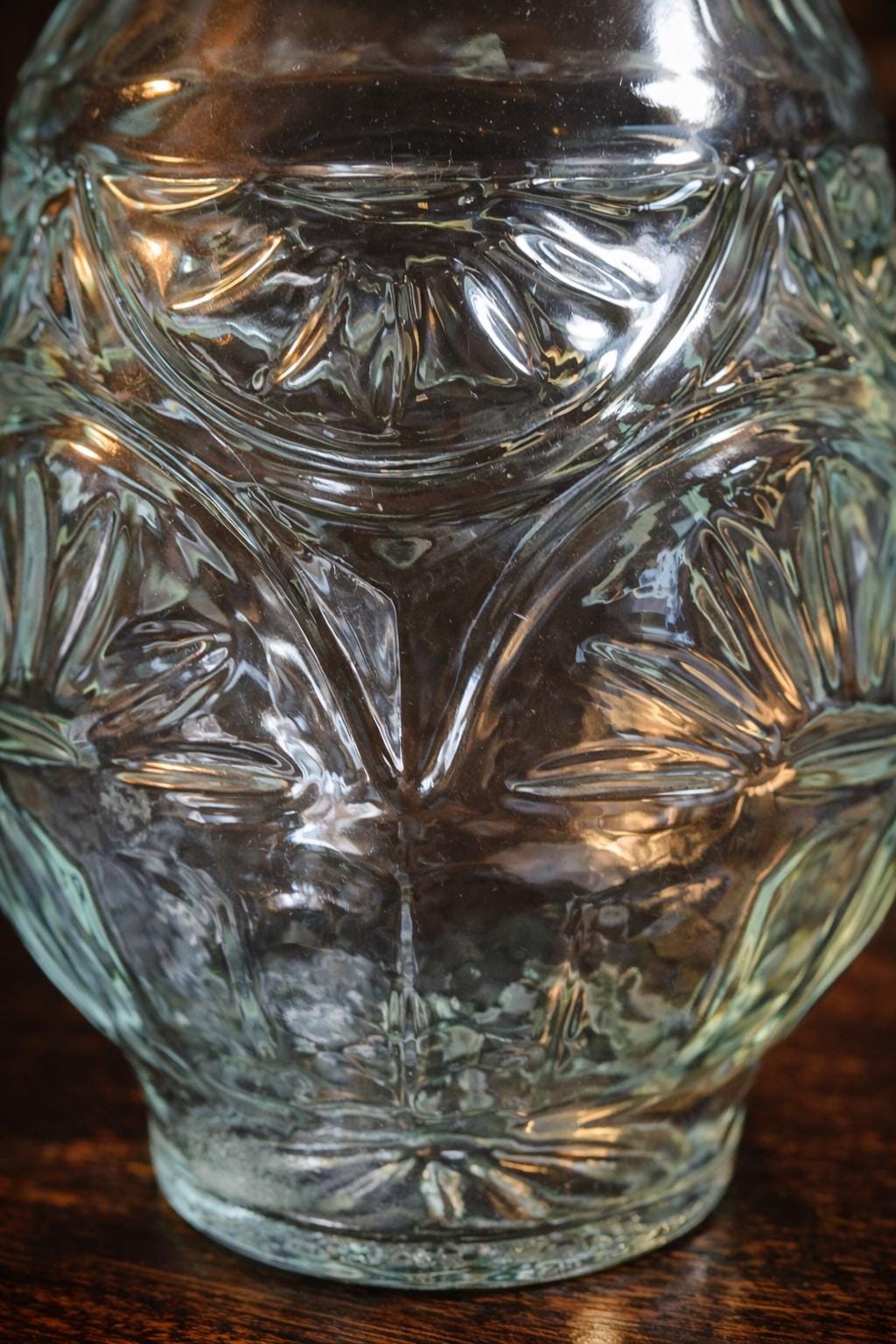 Vintage Decanter with Stopper – 12" Mid-Century Barware