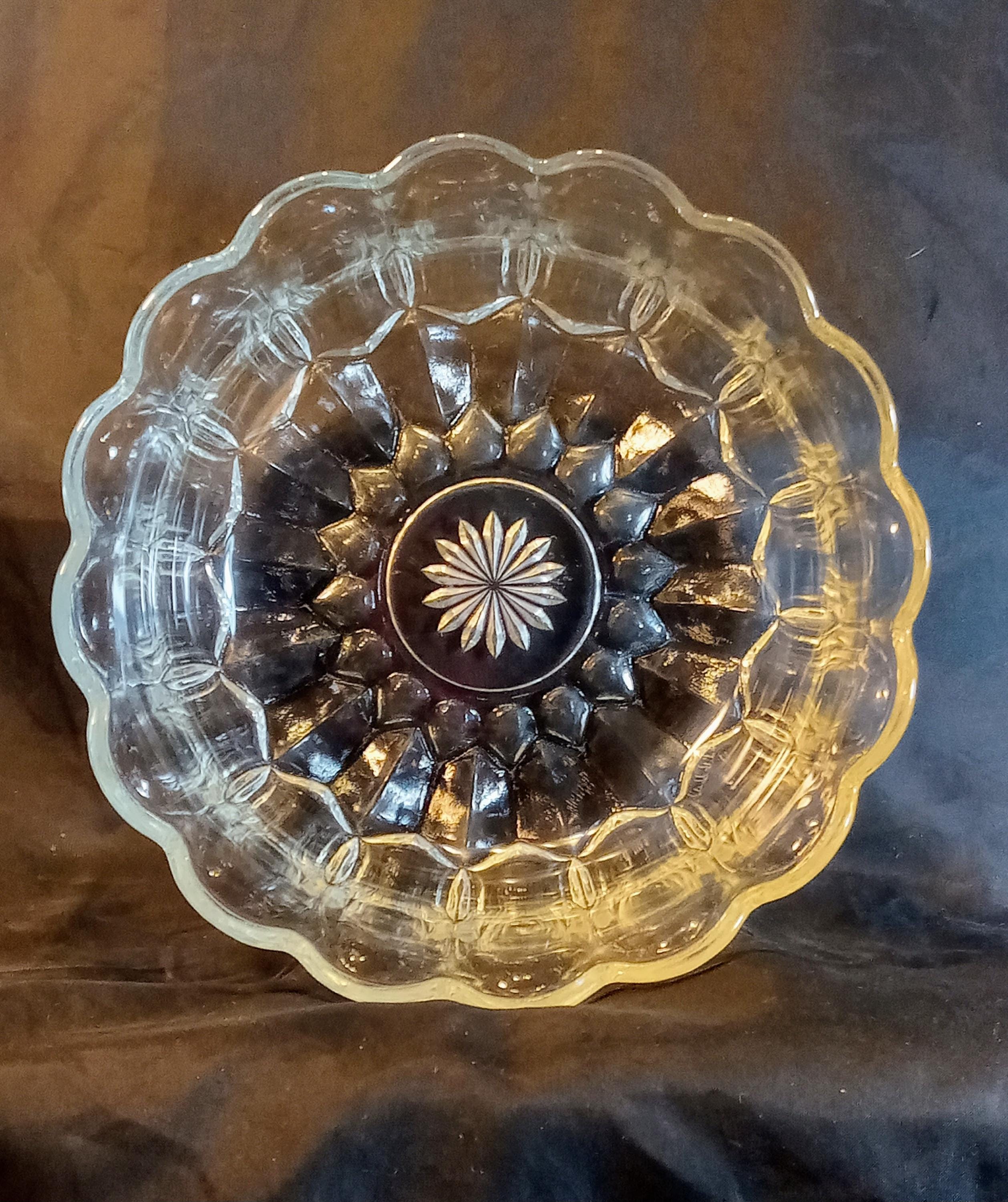 Vintage Serving Bowl - by Anchor Hocking- Fairfield Pattern