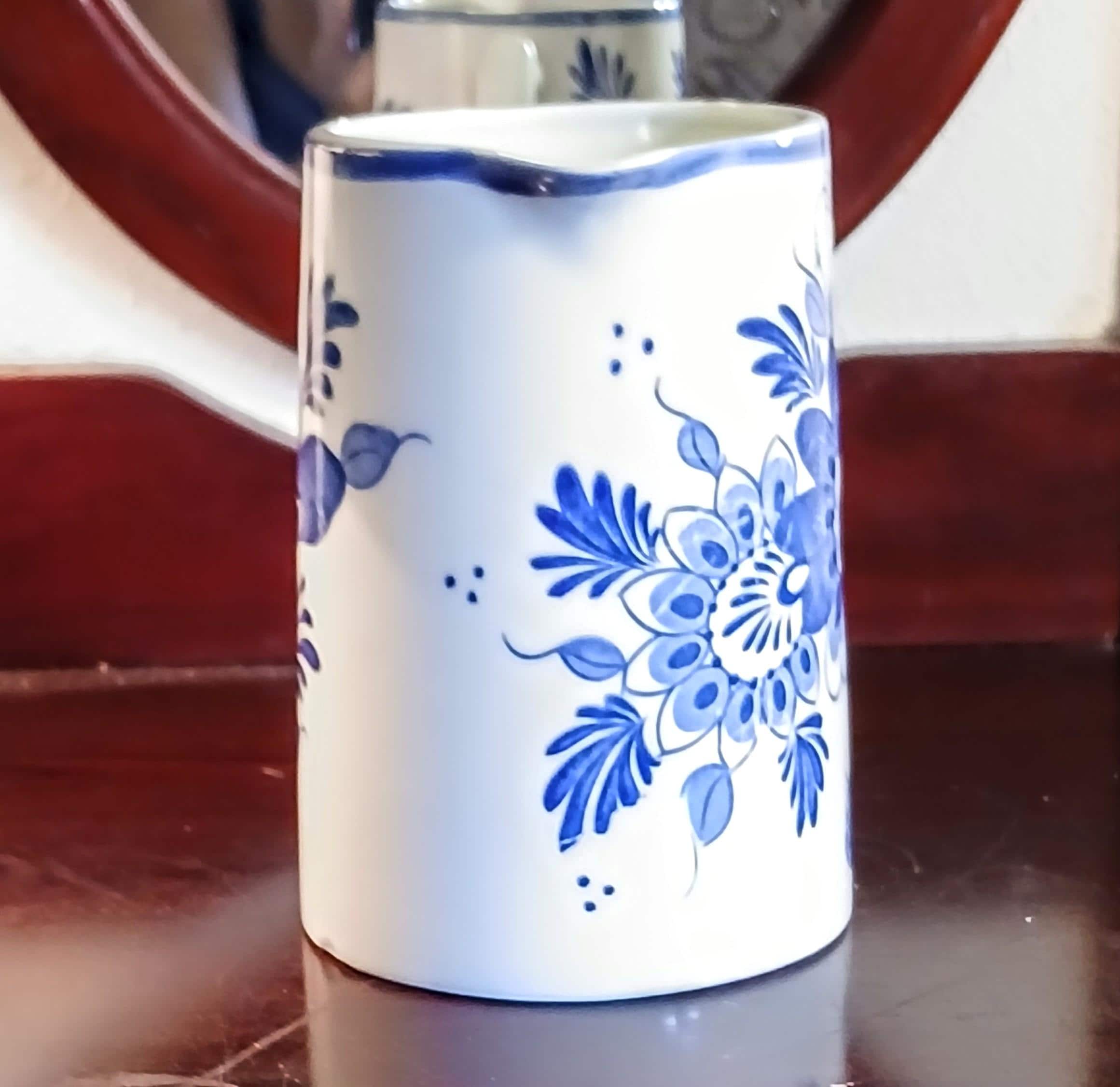 Vintage Pitcher | Ardco Dallas | Blue and White