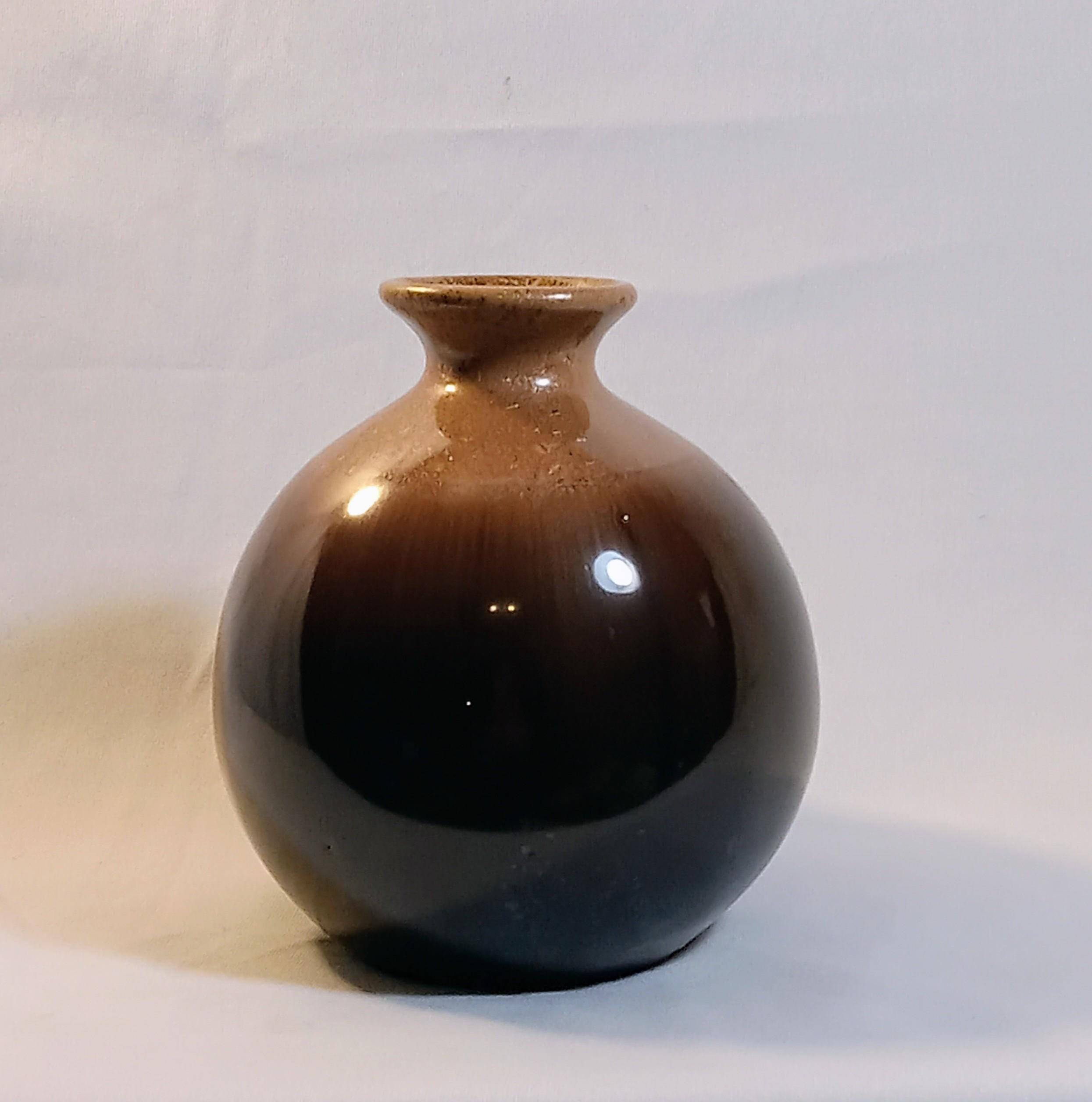 Vintage Studio Pottery Bud Vase – Brown Drip Glaze Stoneware