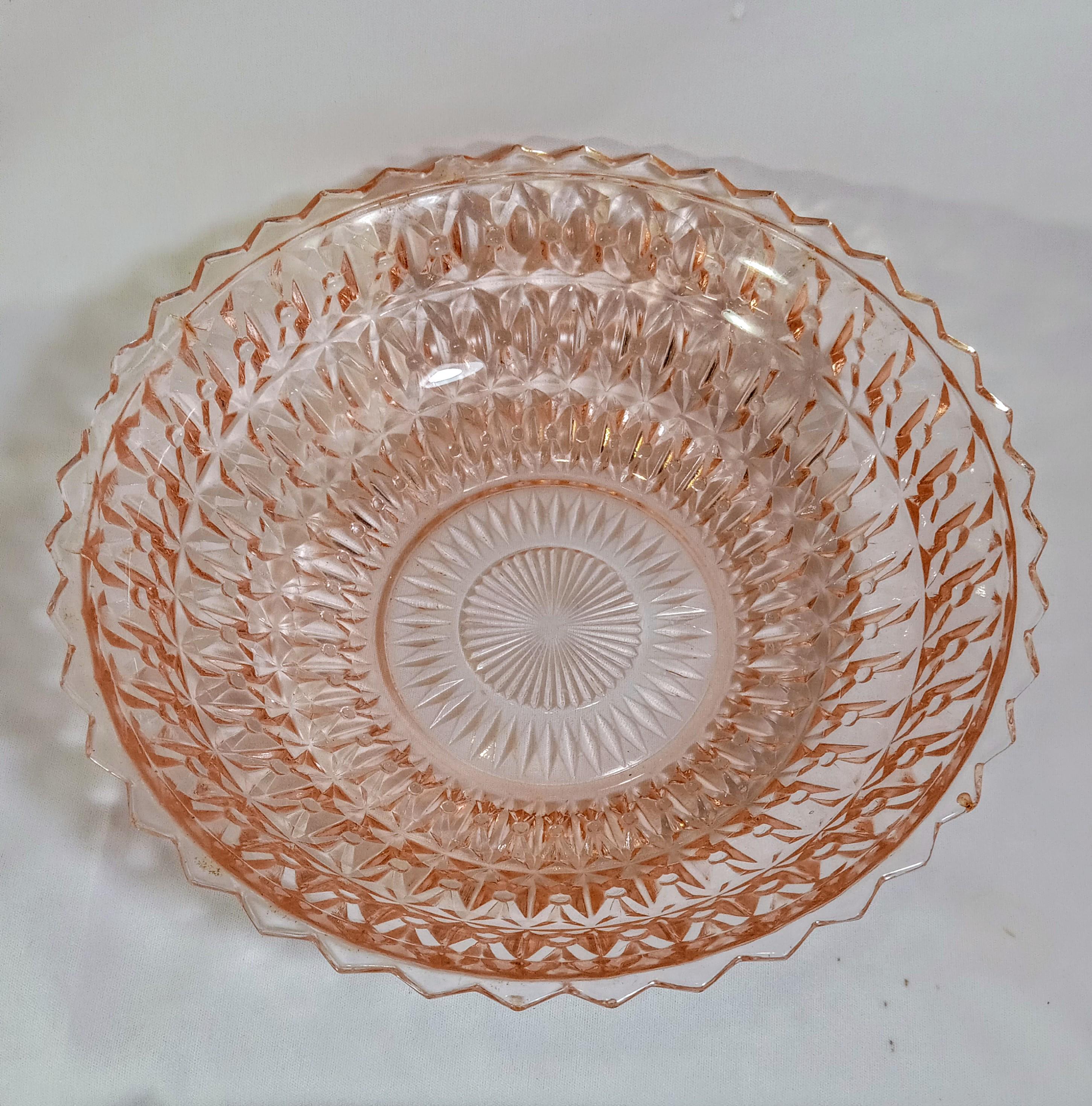 Pink Depression Glass Serving Bowl – "Holiday" Pattern