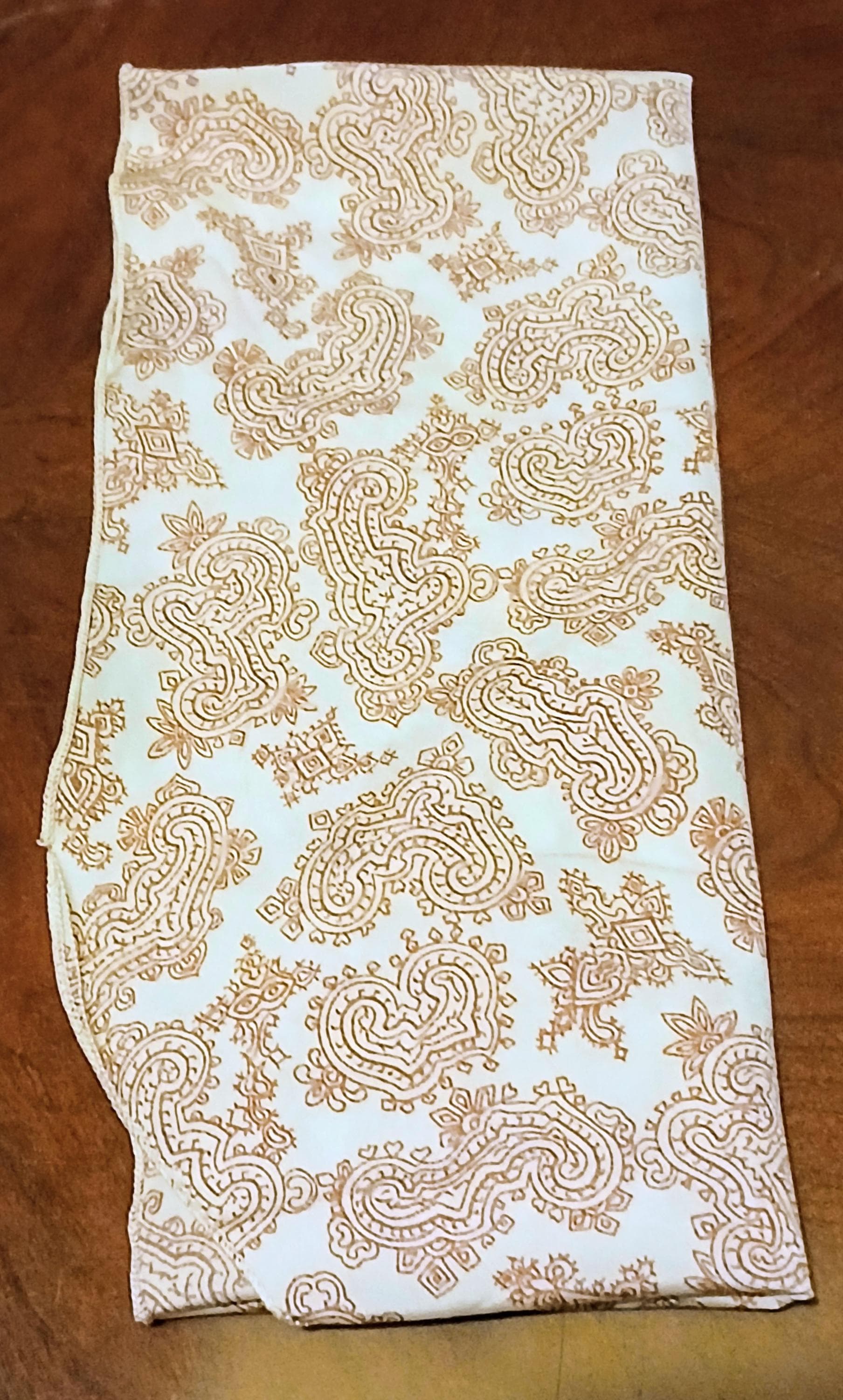 Vintage Scarf Lot – 1960s–1970s – Boho, Paisley, Polka Dot – Retro Accessories