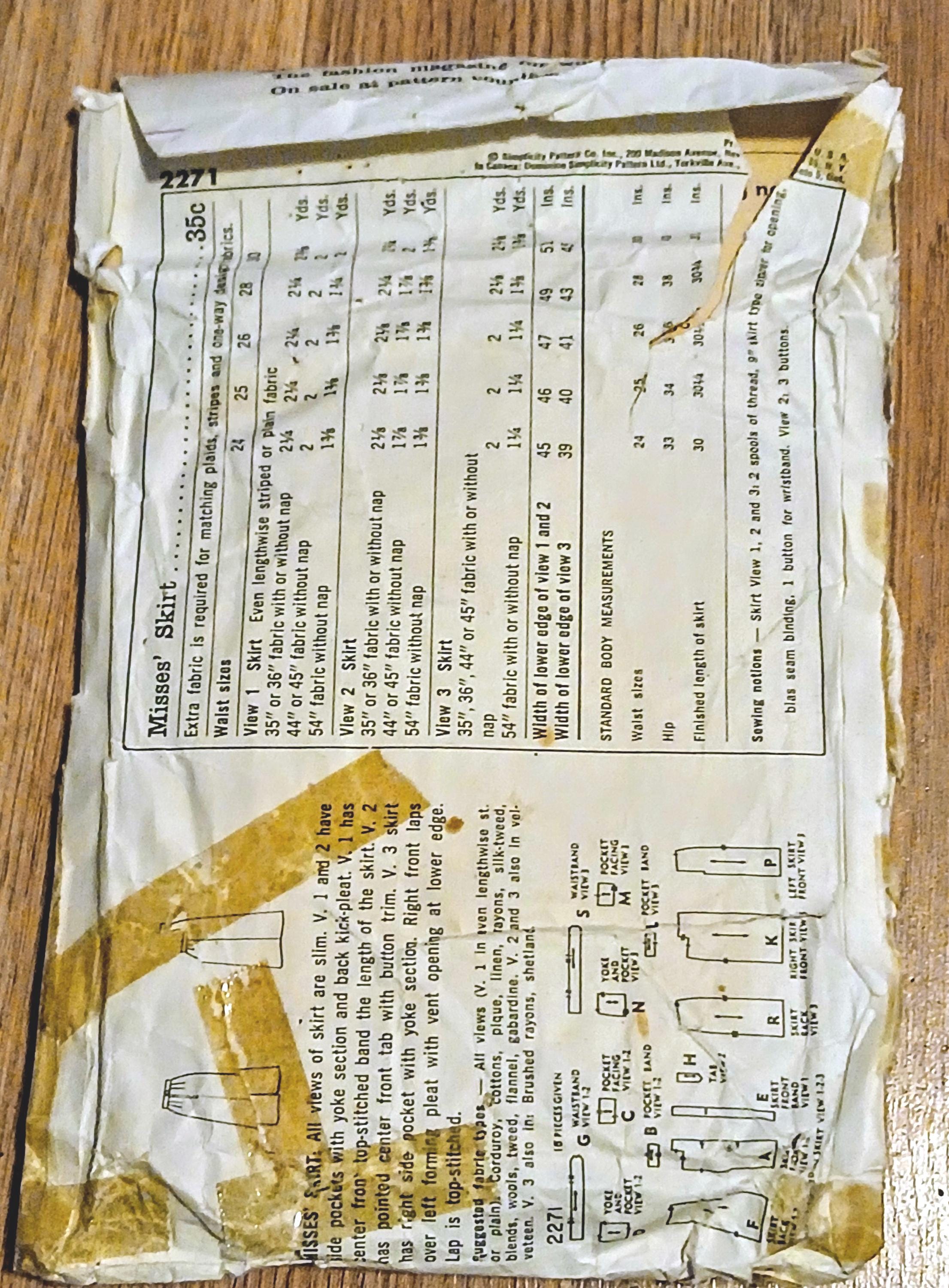 Vintage Simplicity 1950s Sewing Pattern Lot | Dresses & Blouses