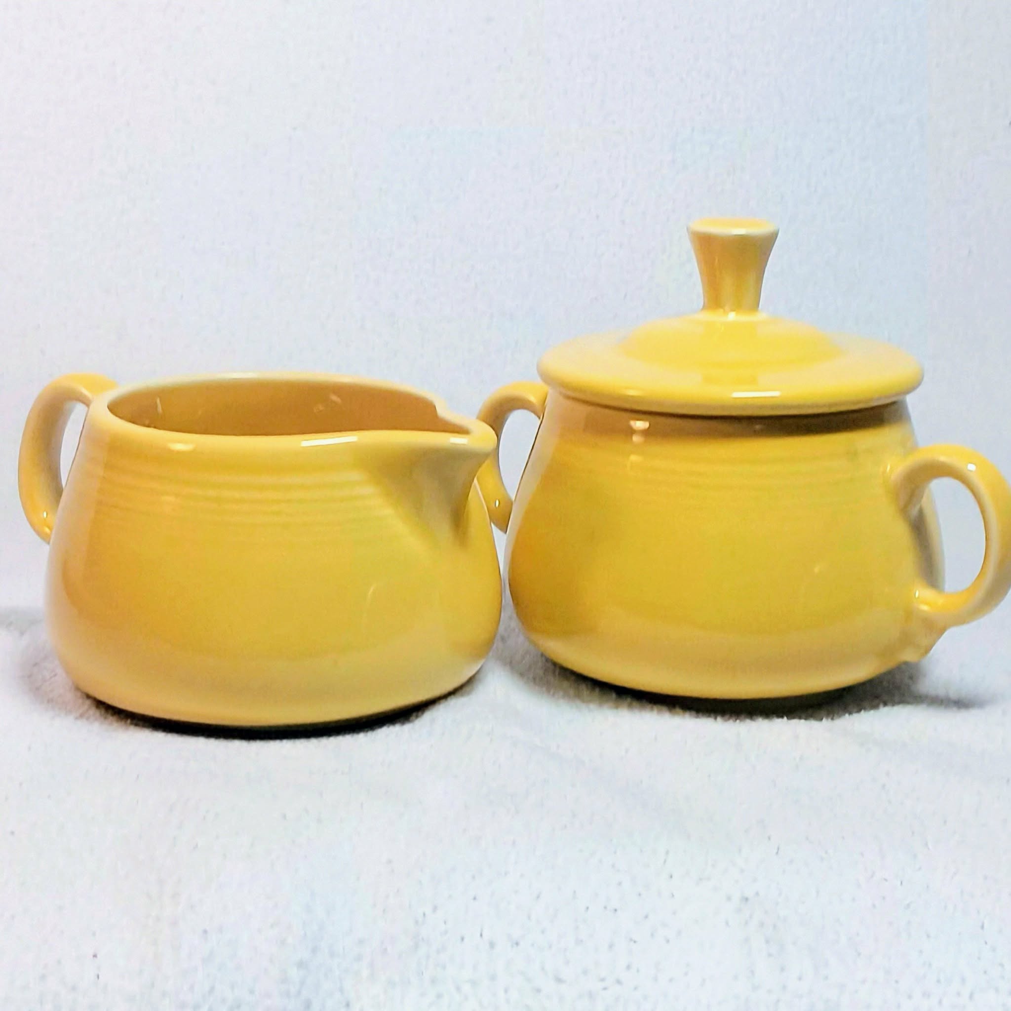Fiestaware Sugar Bowl & Creamer Set with Underplate - Sunflower Yellow