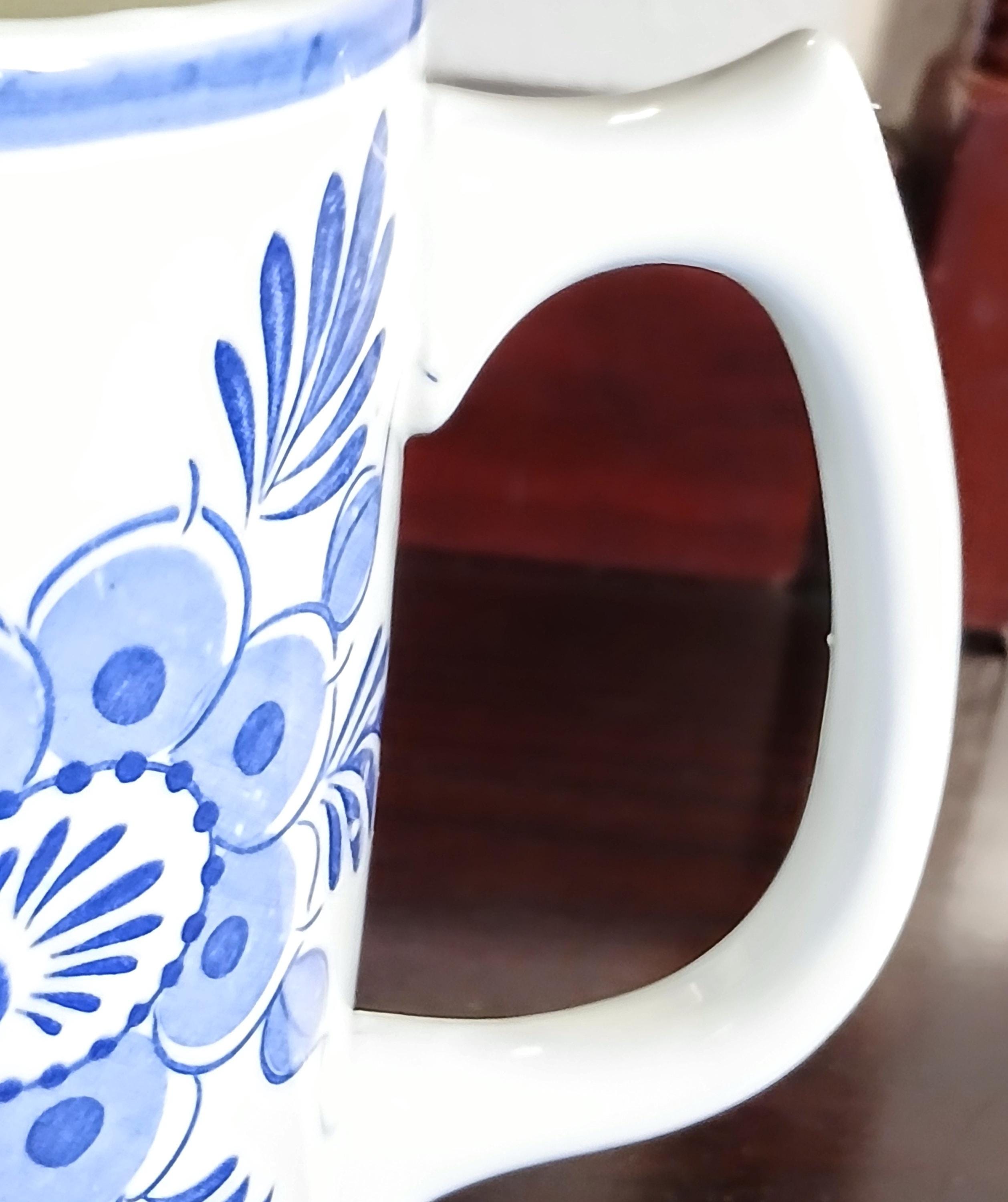 Vintage Pitcher | Ardco Dallas | Blue and White