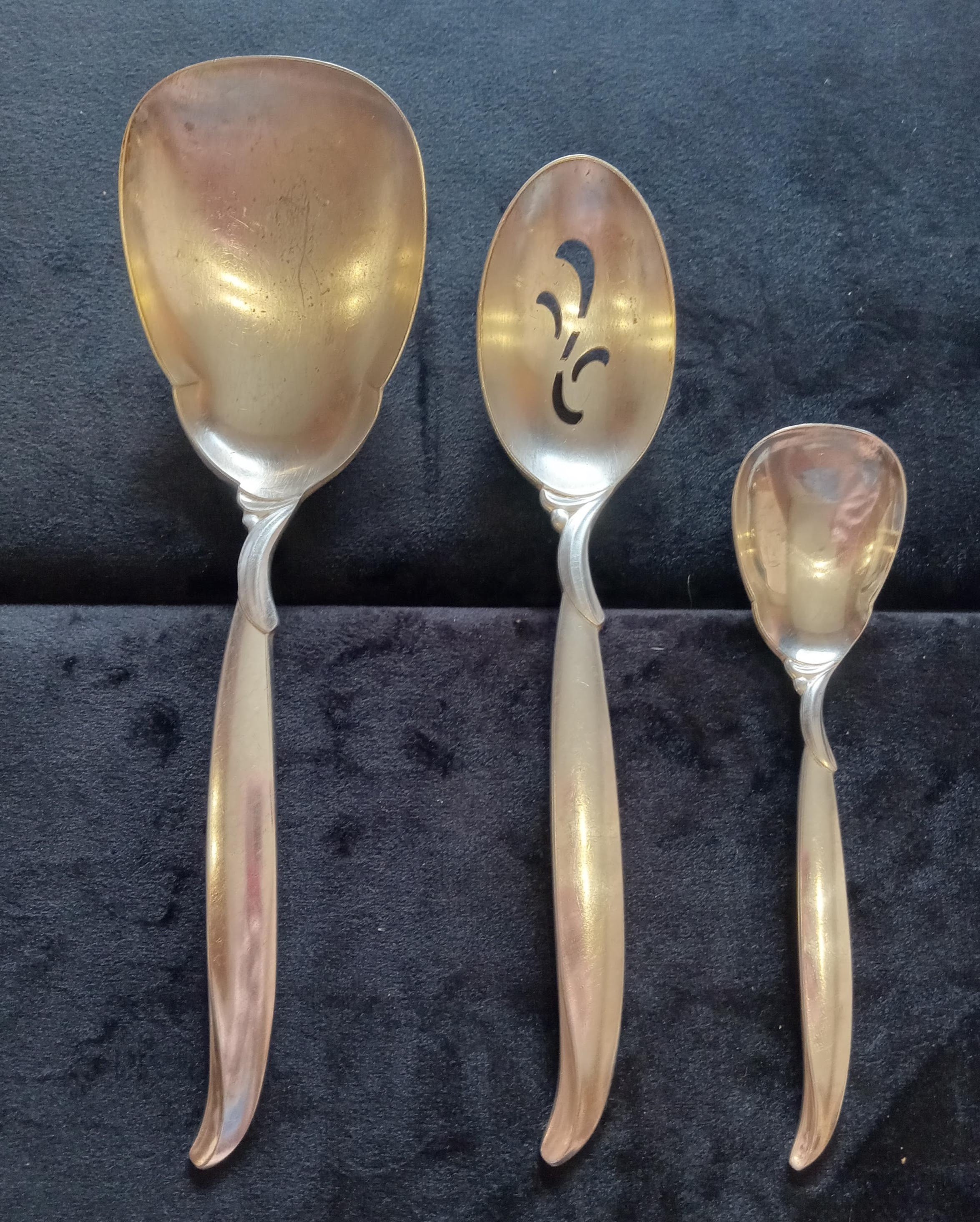 Vintage Silverware - 1847 Rogers Brothers  - 26 Piece Set