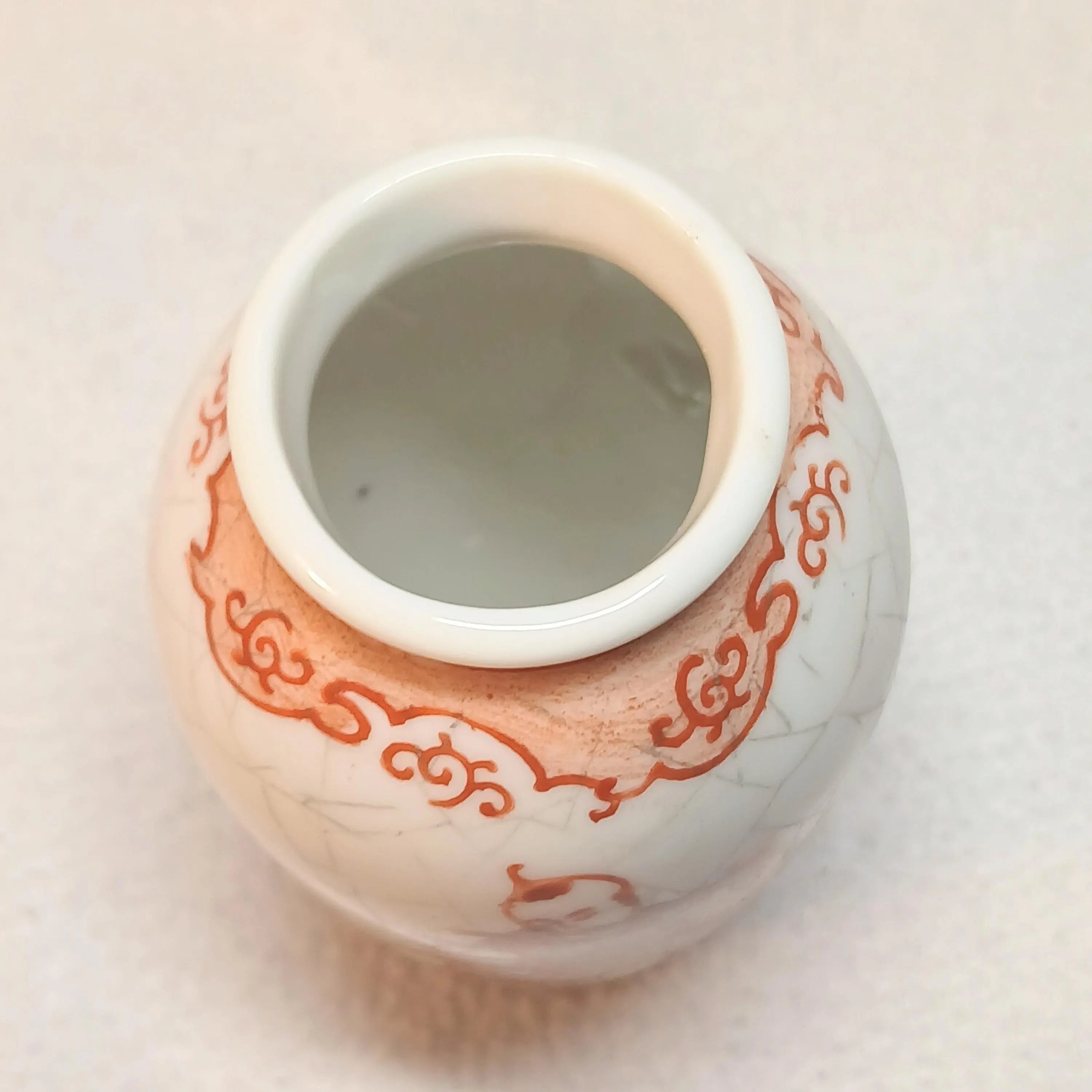 Vintage Crackle Glaze Mini Vase – Red Figural Scene